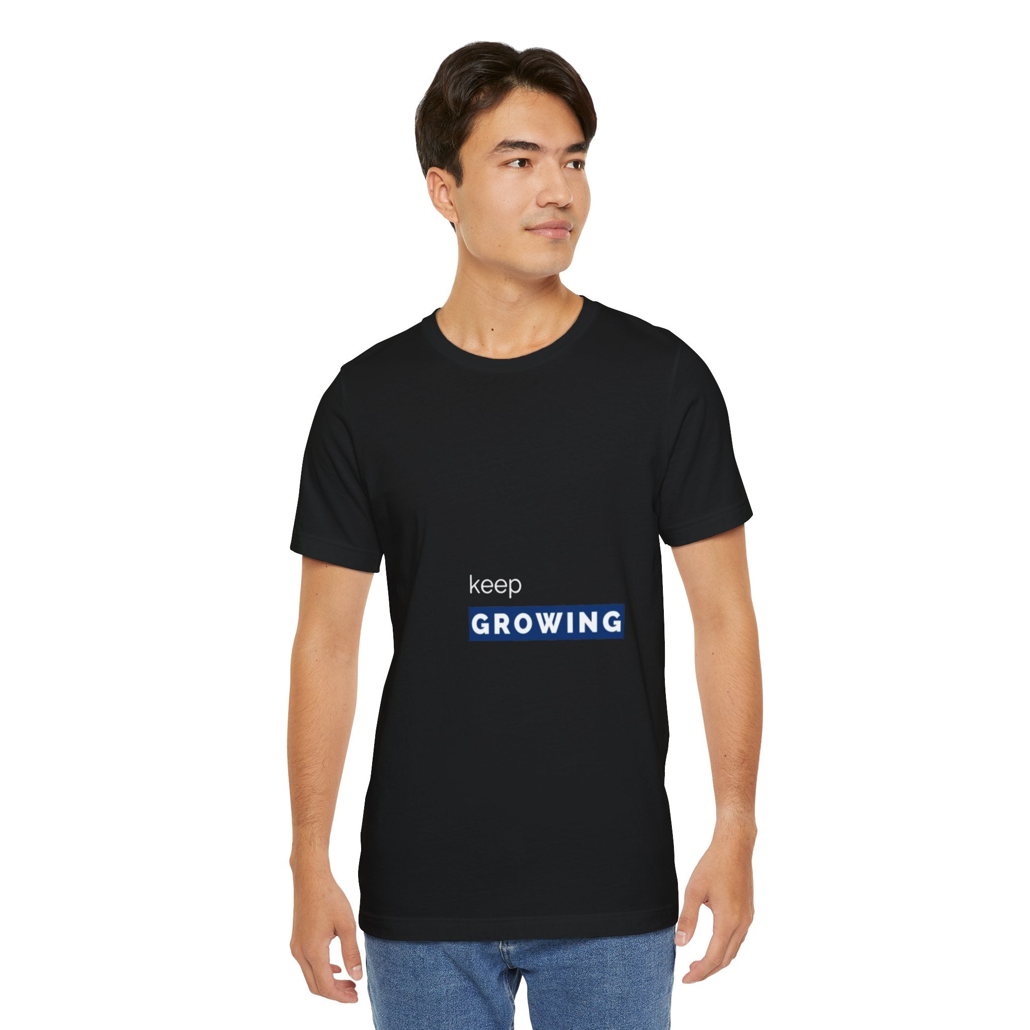 Keep Growing – Minimal Motivational T-Shirt