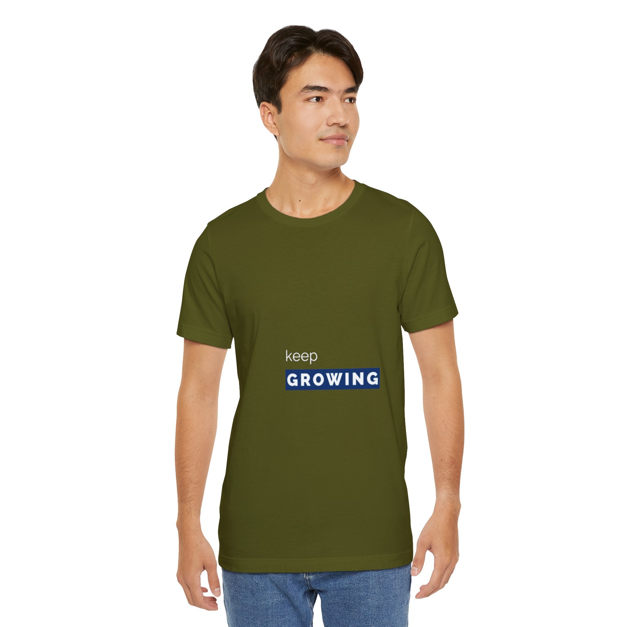 Keep Growing – Minimal Motivational T-Shirt