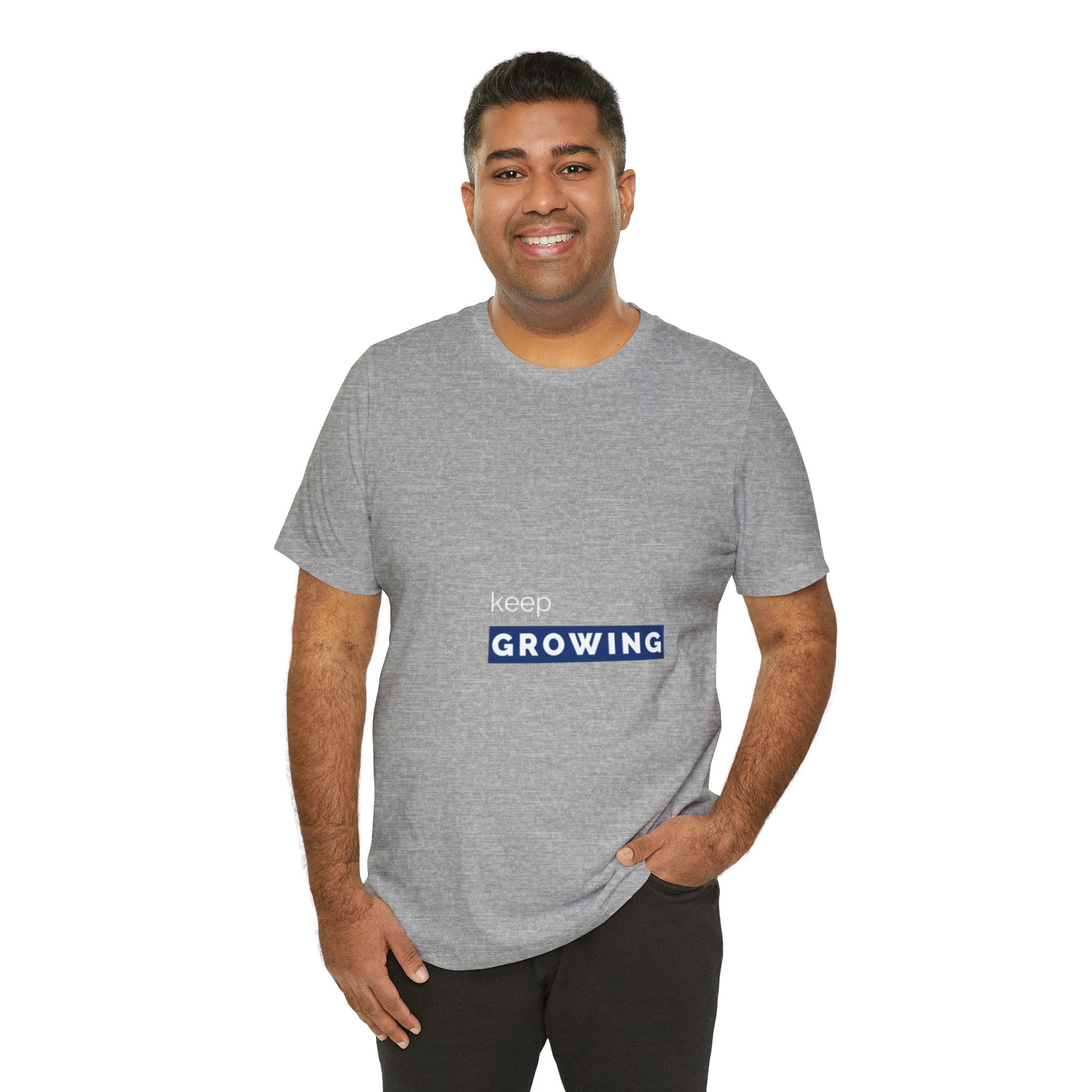Keep Growing – Minimal Motivational T-Shirt