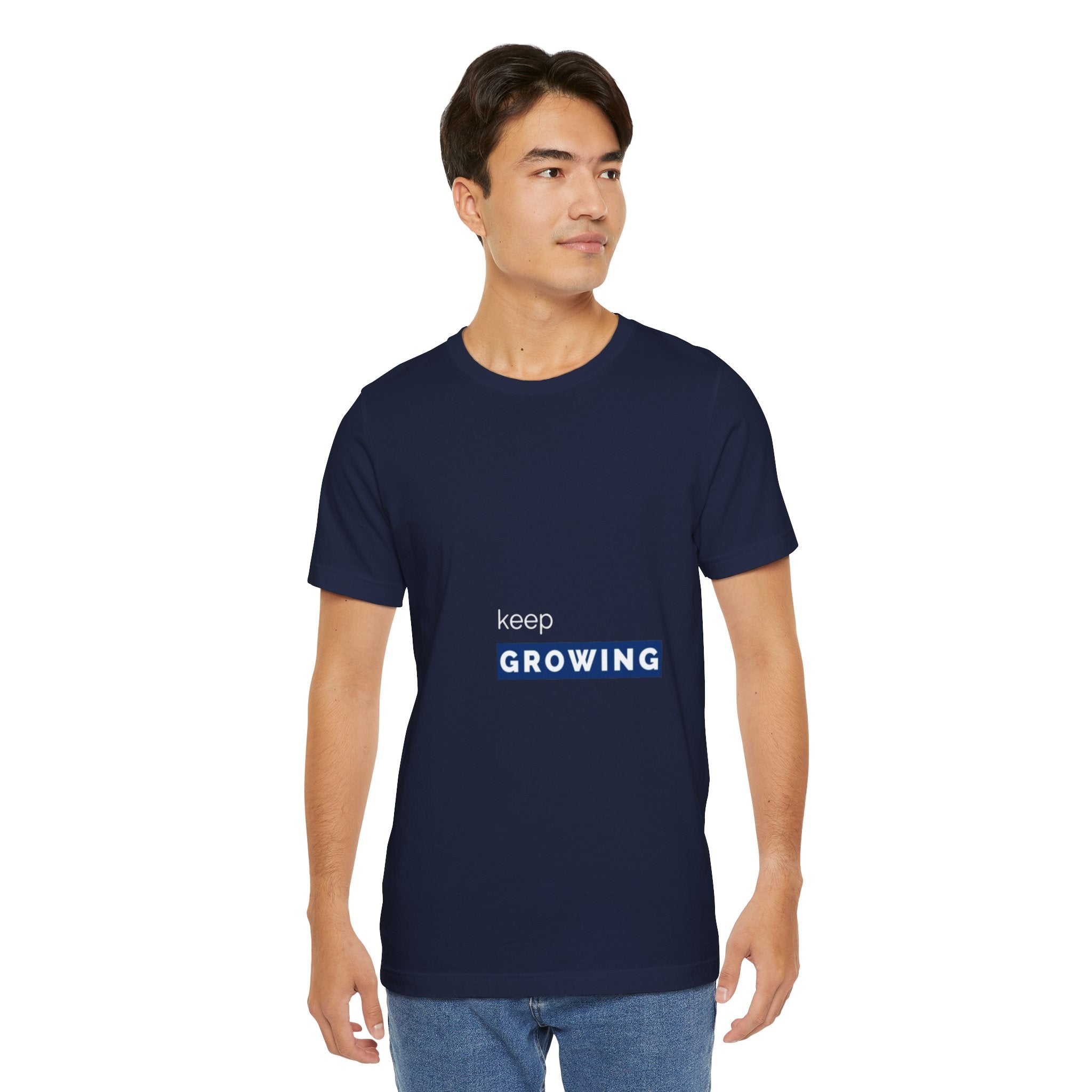 Keep Growing – Minimal Motivational T-Shirt