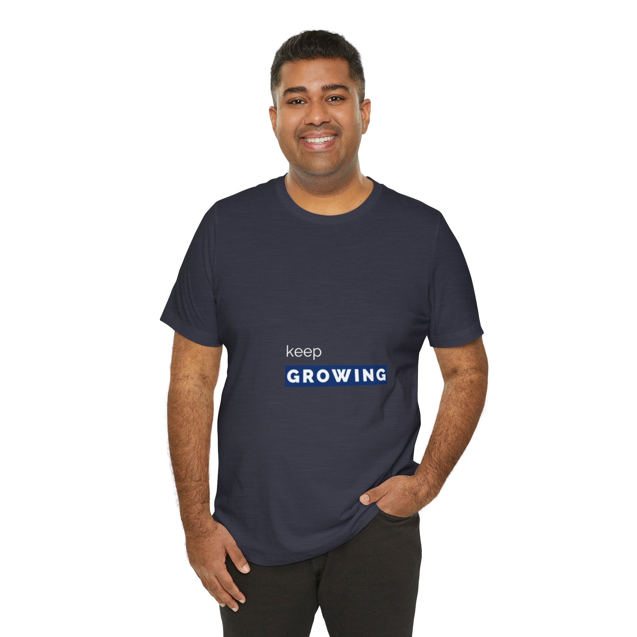 Keep Growing – Minimal Motivational T-Shirt